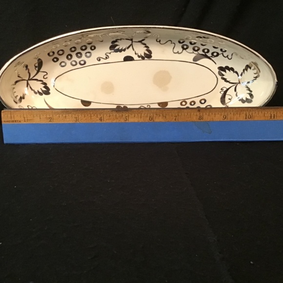 Vintage 2 piece Grays Pottery Porcelain Paint Silver & White Creamer & Server - Picture 12 of 13